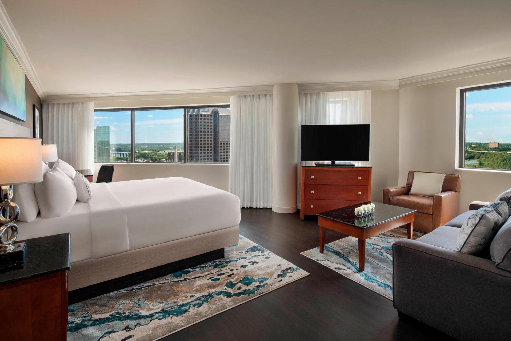Delta Hotels By Marriott Richmond Downtown Bagian luar foto