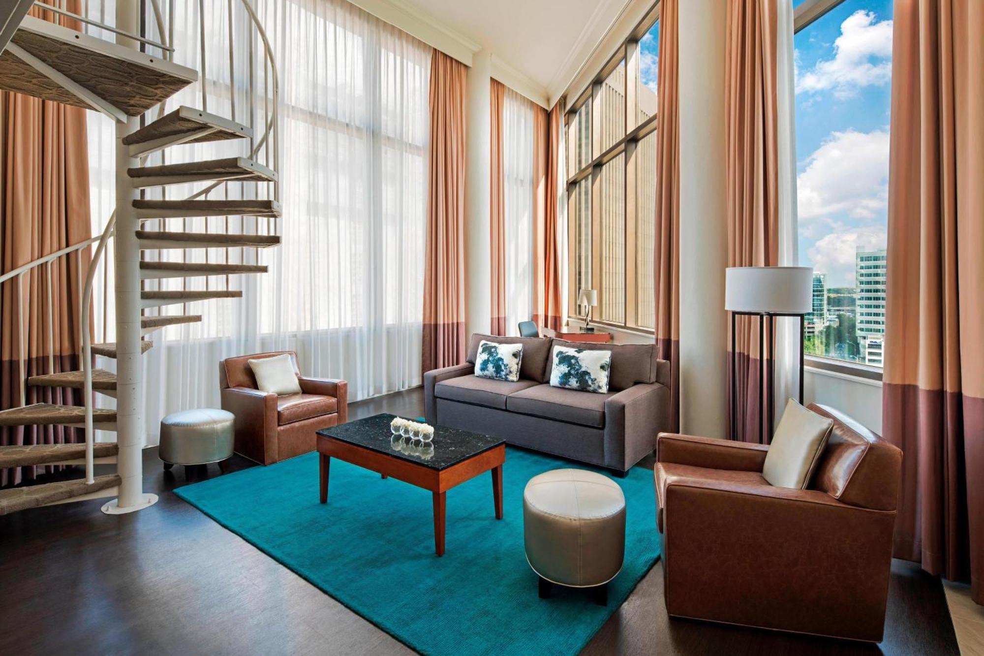 Delta Hotels By Marriott Richmond Downtown Bagian luar foto